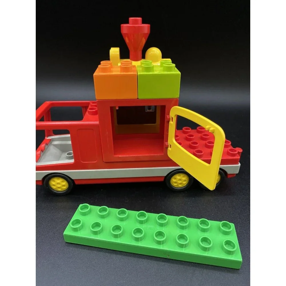 Lego Duplo Vehicle Truck Red Grey Fire Brigade Set 2691 & Misc Blocks LOT 8